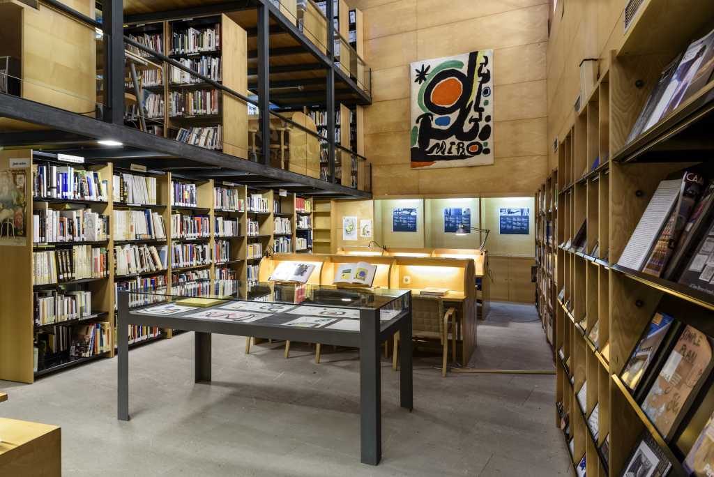 Biblioteca Pilar Juncosa